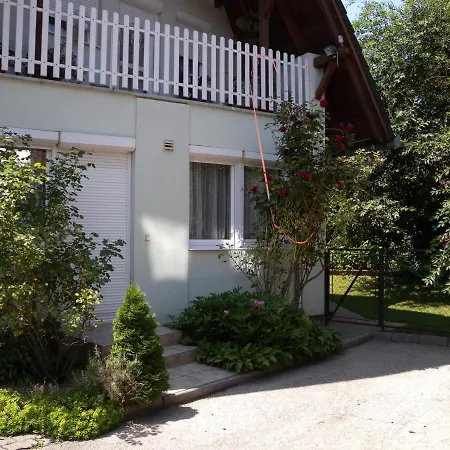 In 37946 Apartmán *
